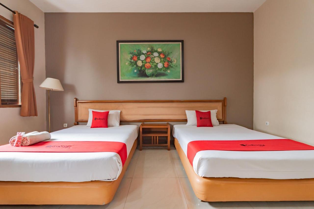 Hotel Wisma Dago Itb Бандунг Екстер'єр фото