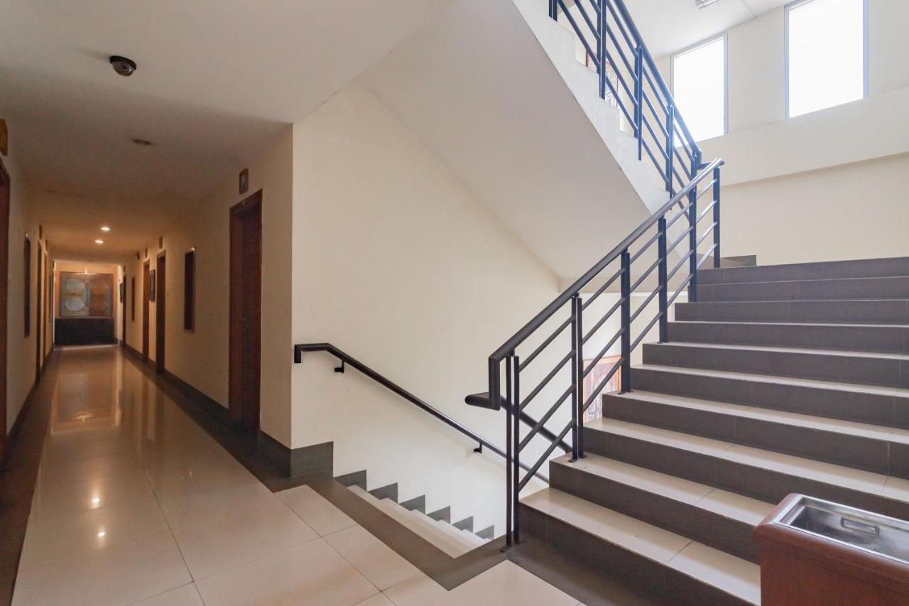 Hotel Wisma Dago Itb Бандунг Екстер'єр фото