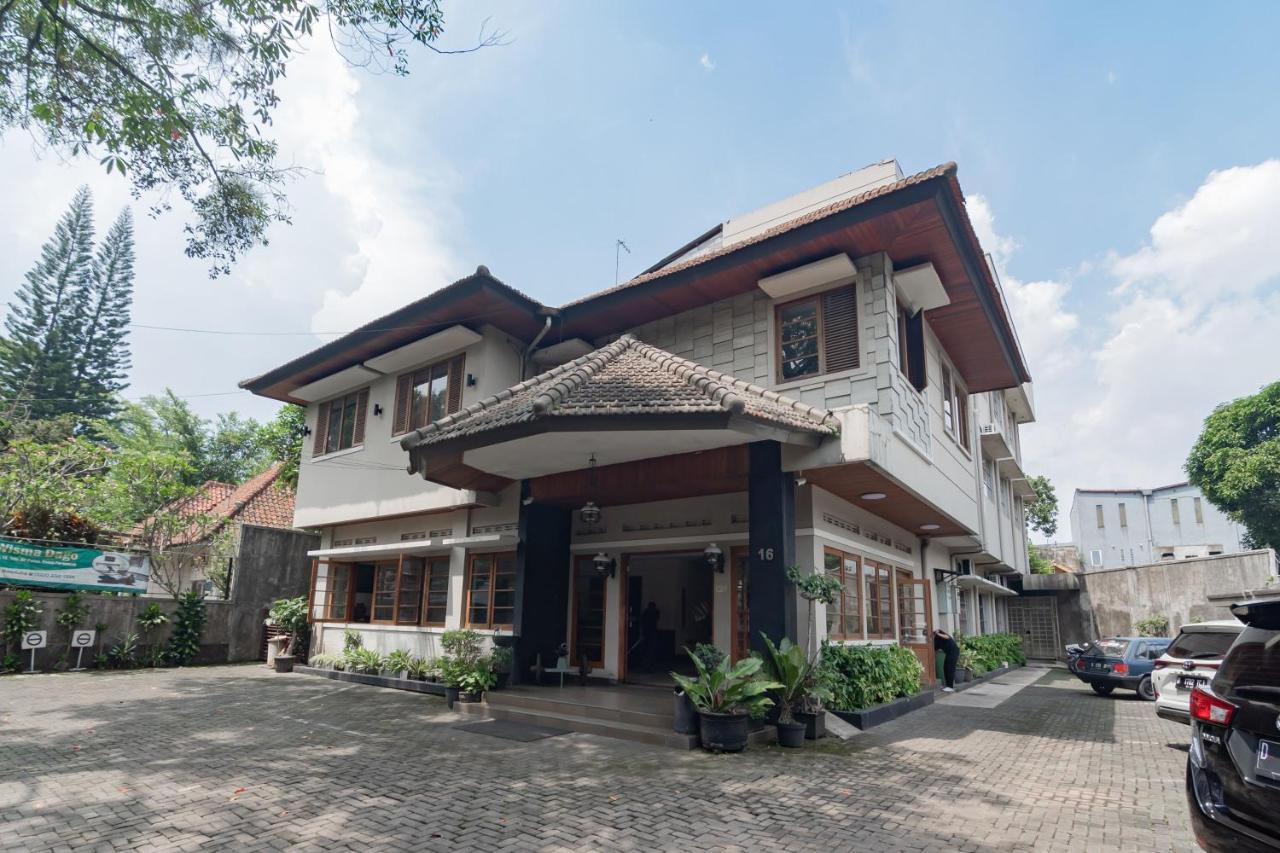 Hotel Wisma Dago Itb Бандунг Екстер'єр фото