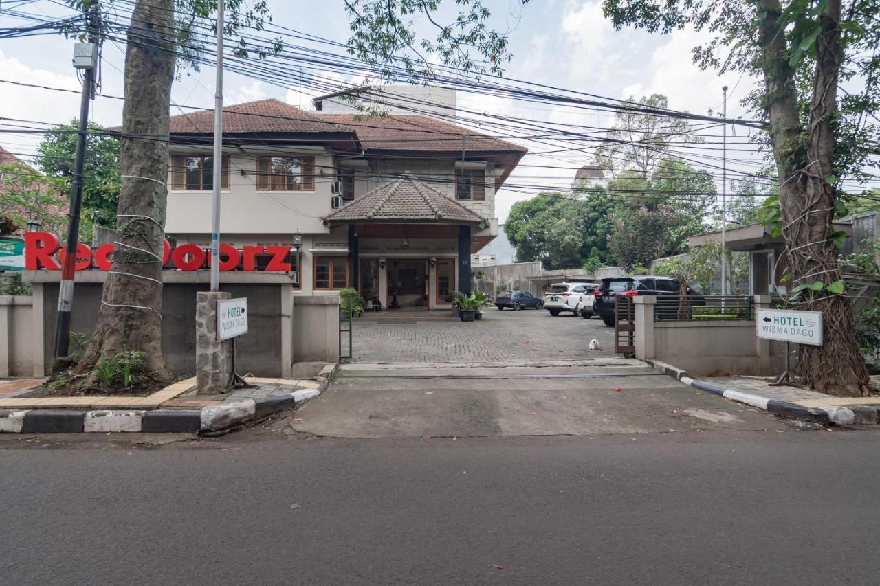 Hotel Wisma Dago Itb Бандунг Екстер'єр фото