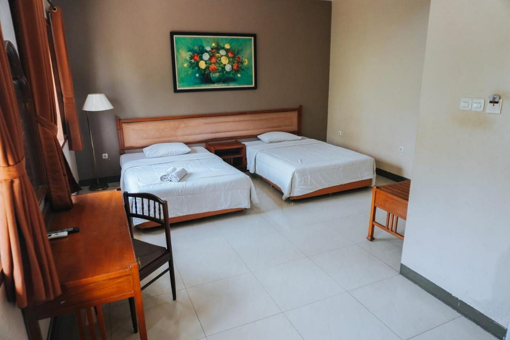 Hotel Wisma Dago Itb Бандунг Екстер'єр фото